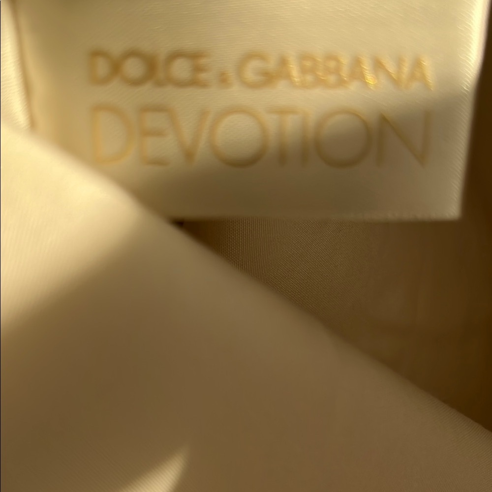 Dolce&Gabbana Devotion Cream Canvas Tote Bag with Sturdy Handles - Picture 4 of 7